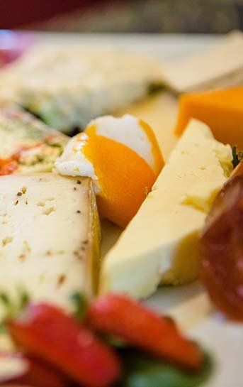 Platters Arcadia Cottages tel:97511017