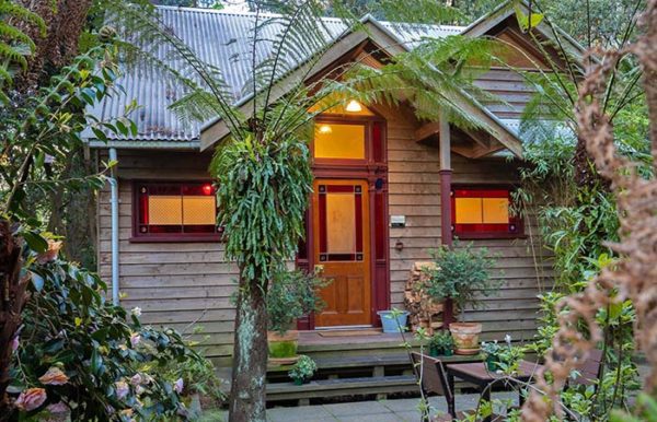 Fernwood Cottage - Dandenong Ranges Accommodation Olinda Melbourne ...